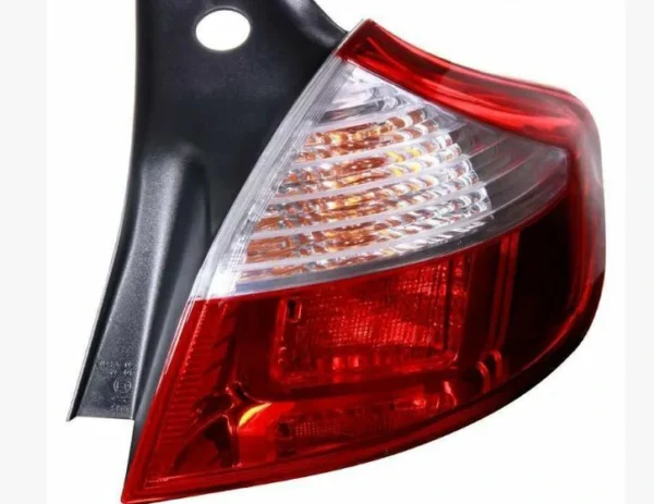 Ліхтар задній (стоп) Renault Megane 2008-2016 хетчбек правий зовнішній, FP 5619 F4-E