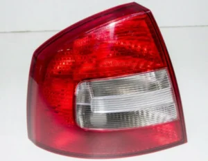 Ліхтар задній (стоп) лівий Skoda OCTAVIA 2009+