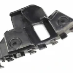 Кронштейн переднього бампера лівий Volkswagen Jetta 6 2010-2014, 051 5747 931