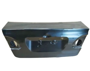 Кришка багажника Toyota Corolla 2010-2013 E14 USA / E15 EUR, FP 7021 530