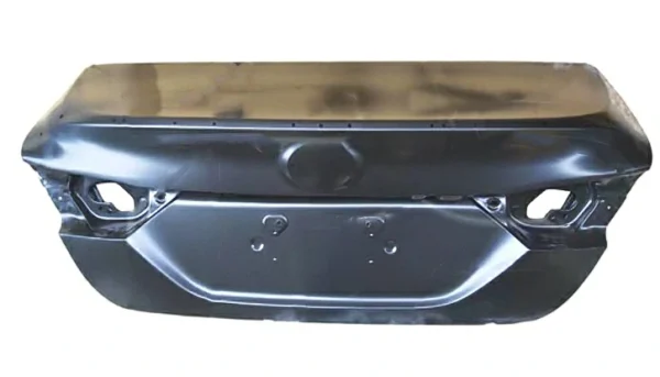 Кришка багажника Toyota Camry 2017+ XV70, FP 7053 531-P
