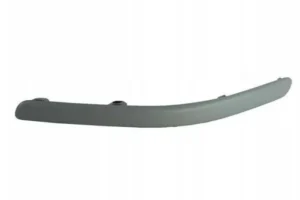Молдинг (полоска) переднього бампера лівий Toyota Avensis 2003-2006, FP 7010 921