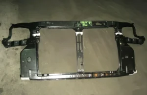 Передня установочна панель Hyundai Tucson 2004-2010, 641012E001
