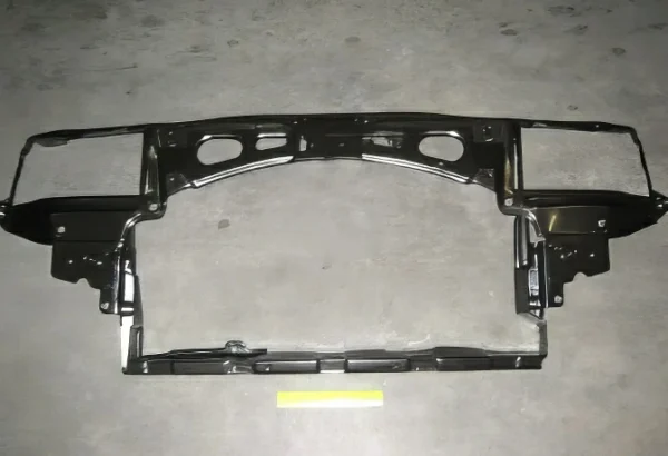 Передня установочна панель Skoda Octavia 1997-2009, 045 0516 200