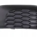Решітка бампера переднього права Dodge Grand Caravan / Chrysler Voyager / Town & Country 2011+, FP 2417 912