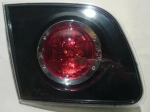 Ліхтар задній (стоп) Mazda 3 хетчбек 2004-2009 лівий внутрішній, FP 3477 F7-E