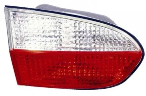 Ліхтар задній (стоп) Hyundai H-1 / Н200 2000-2005 правий внутрішній, FP 3211 F4-P