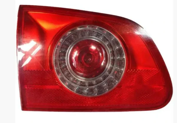 Ліхтар задній (стоп) Volkswagen Passat B6 універсал 2005-2010 правий, FP 7407 F6-E