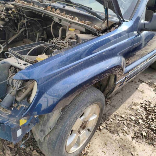 Крило переднє ліве Jeep Grand Cherokee 1998-2004, 55135901AC